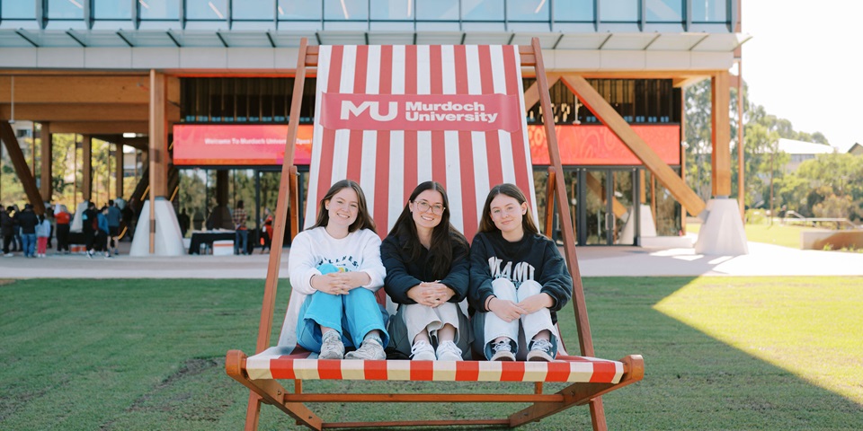 Future students enjoying a Murdoch University event