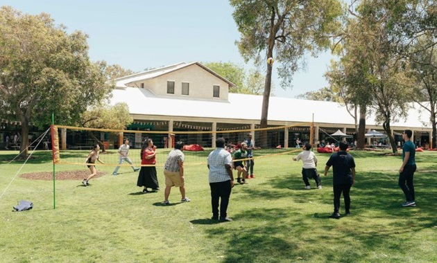 Murdoch University students enjoying a game of volleyball