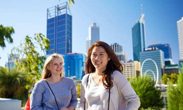 Murdoch students in Perth City